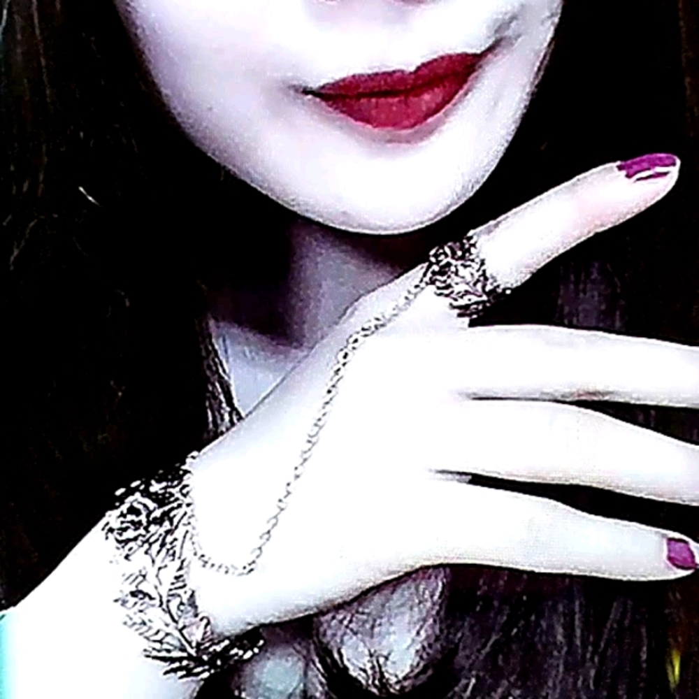 Unique Women's boho silver chain bracelet